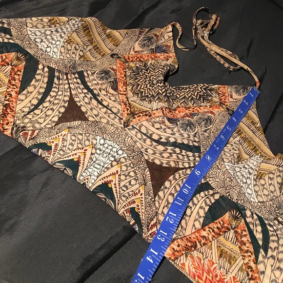 FOUR GIRLZ Boho High-Low Halter Crop Top - Picture 2 of 12